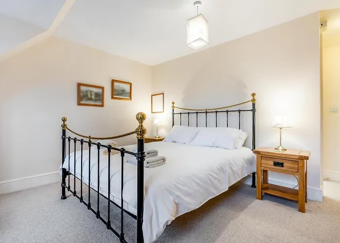 بيت للعطل 3 Bed In Oc-l30531