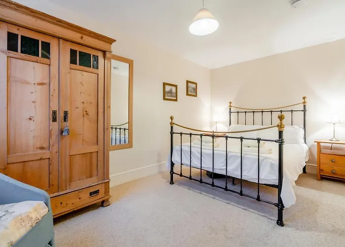 بيت للعطل 3 Bed In Oc-l30531