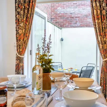 Lobster Pot - Tatil Evi Whitby