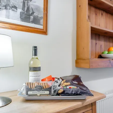 3 Bed In Whitby Oc-L30531 ويتبي