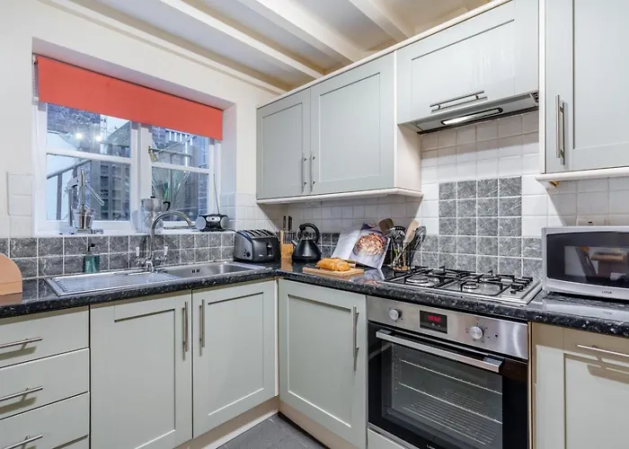 3 Bed In Oc-l30531 *